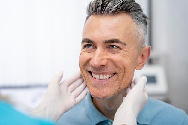 Lynnwood Dental Studio: Do Dental Implants Appear as Natural as Real Teeth?